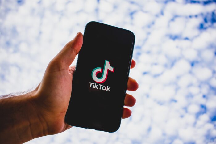 TikTok Suspending Service In Russia